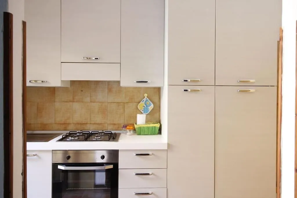 5 Minutes From The Seafront -Apartment & Garden Olbia